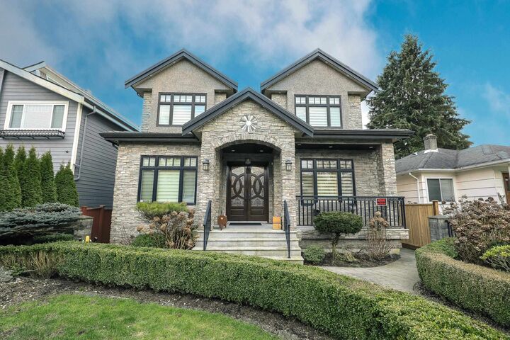 Property Photo: 66 W 44th Avenue BC V5Y 2V1