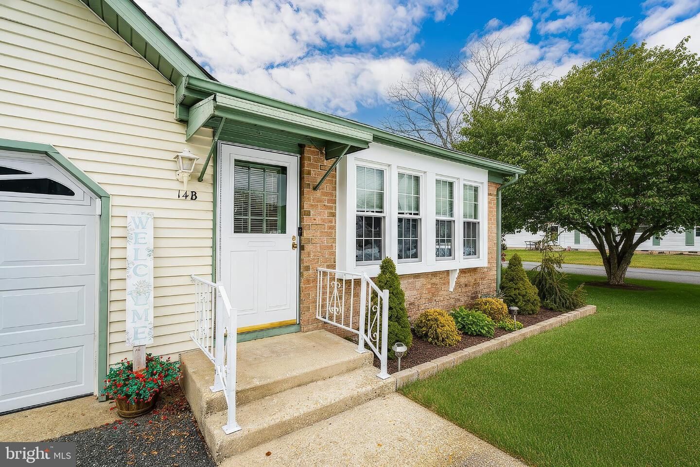 Property Photo: 14 Penwood Dr Sec 54A B NJ 08759