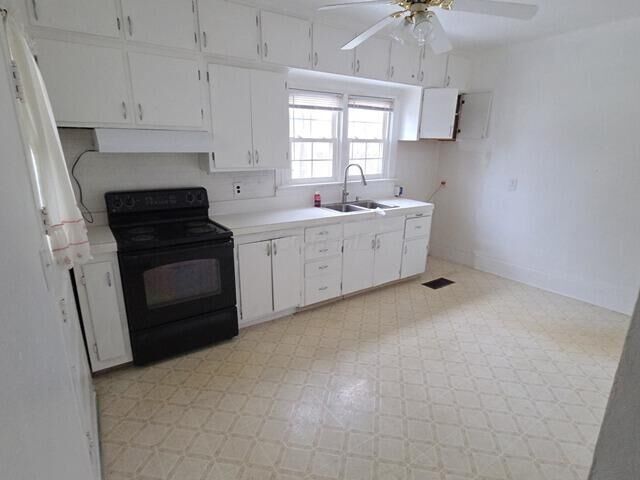 Property Photo: 80 S Hartford Avenue OH 43011