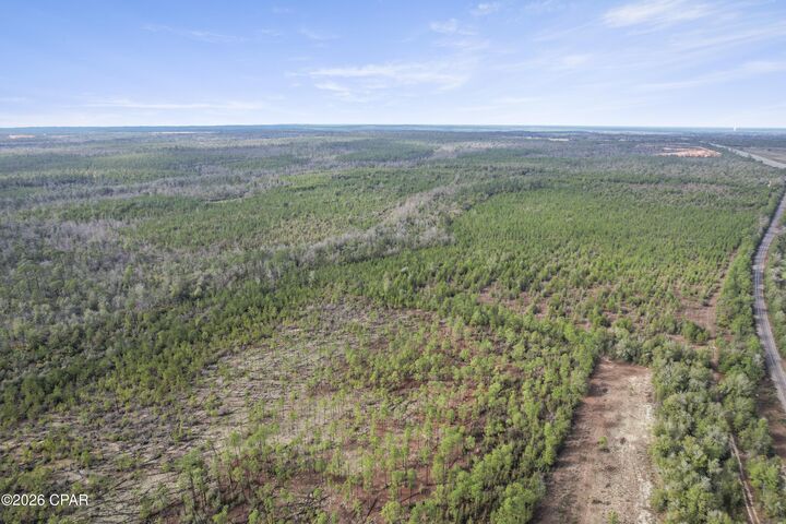 Property Photo:  495 City Square Road  FL 32420 