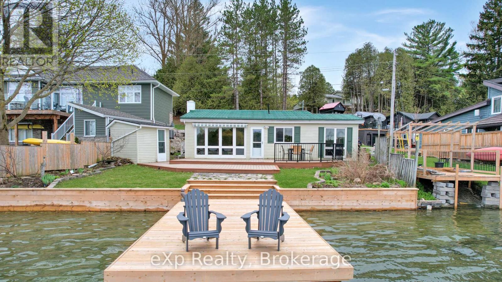 Property Photo: 209 Lake Rosalind Road 2 ON N4N 3B9