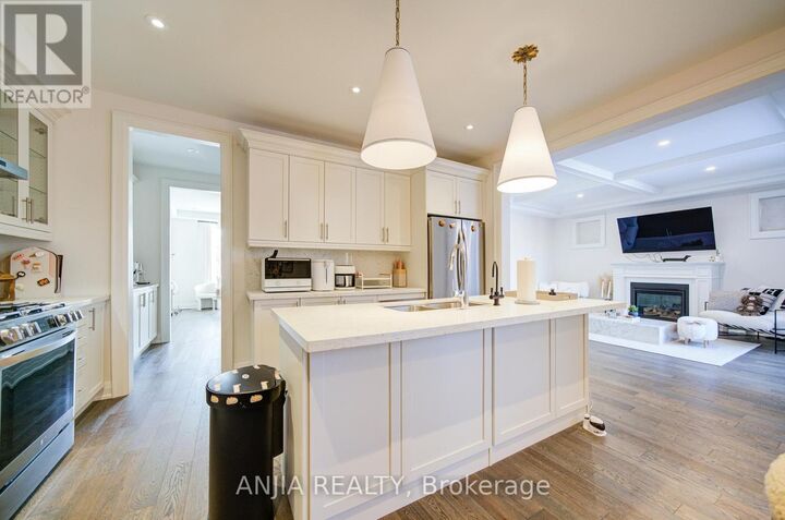 Property Photo:  5158 16th Avenue  ON L6C 2H1 