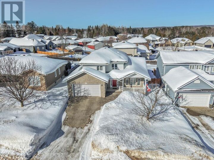 Property Photo: 285 Millcreek Dr ON P6B 6L5