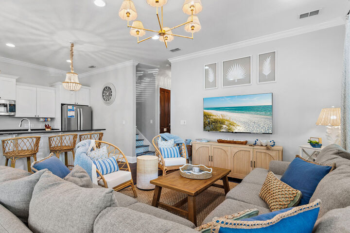 Property Photo: 239 Kono Way FL 32541