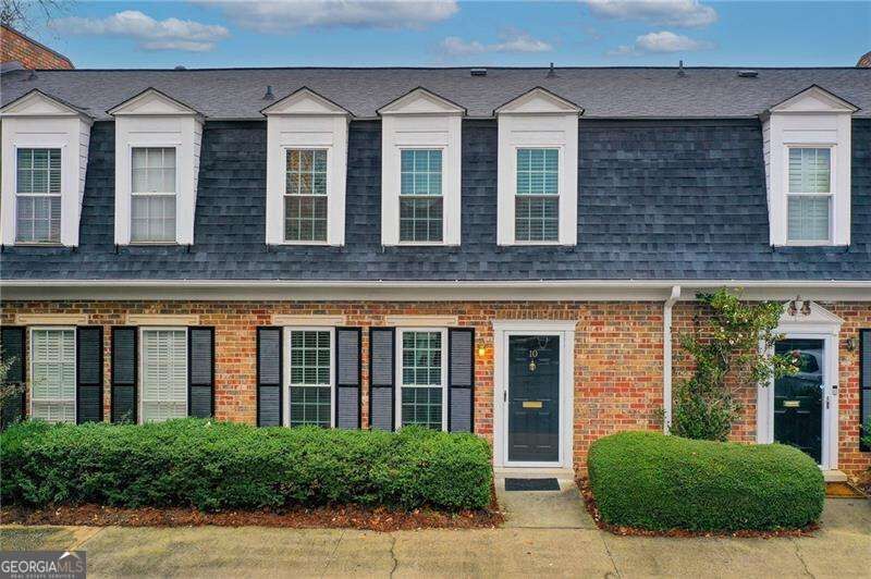Property Photo: 10 Market Square Place NW GA 30318