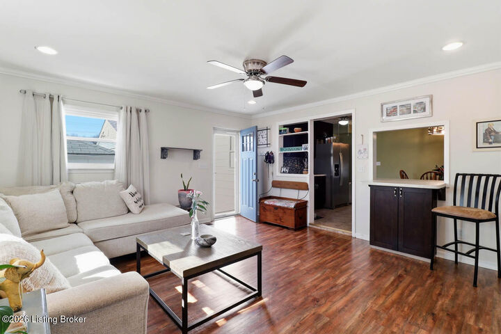 Property Photo:  1357 Trinity Park Dr  KY 40213 