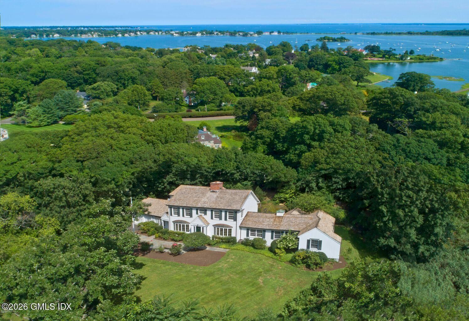 Property Photo:  177 Indian Head Road  CT 06878 