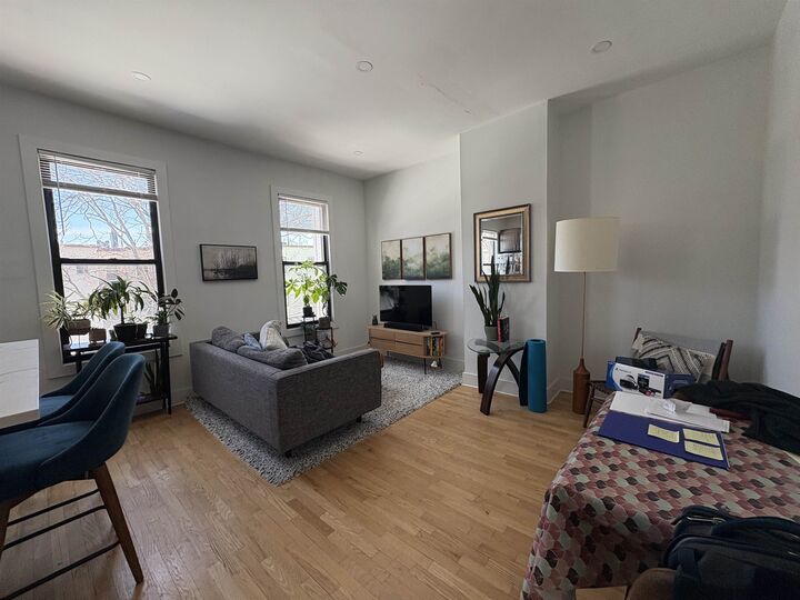 Property Photo:  184 Webster Ave 3  NJ 07307 