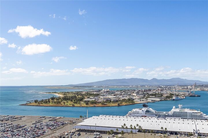 Property Photo: 600 Ala Moana Boulevard 2806 HI 96813