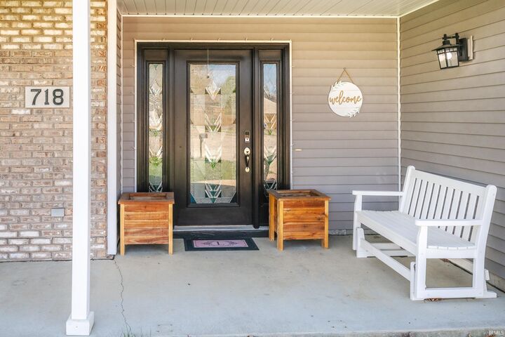 Property Photo:  718 E Appomatox Court  IN 47429 