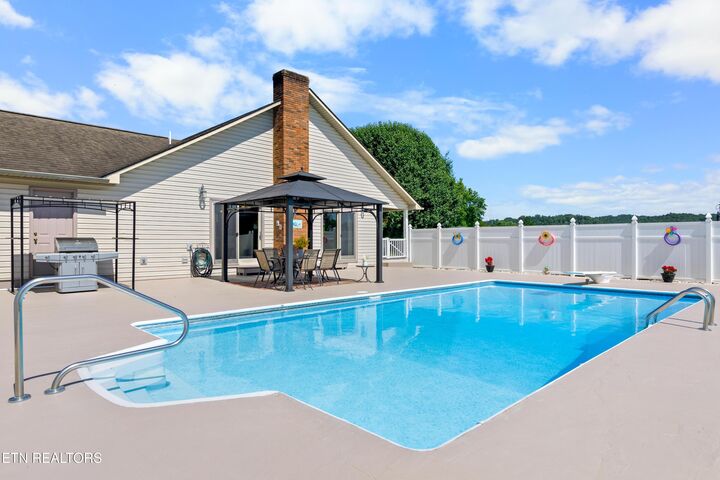 Property Photo:  120 Magnolia Lane  TN 37757 