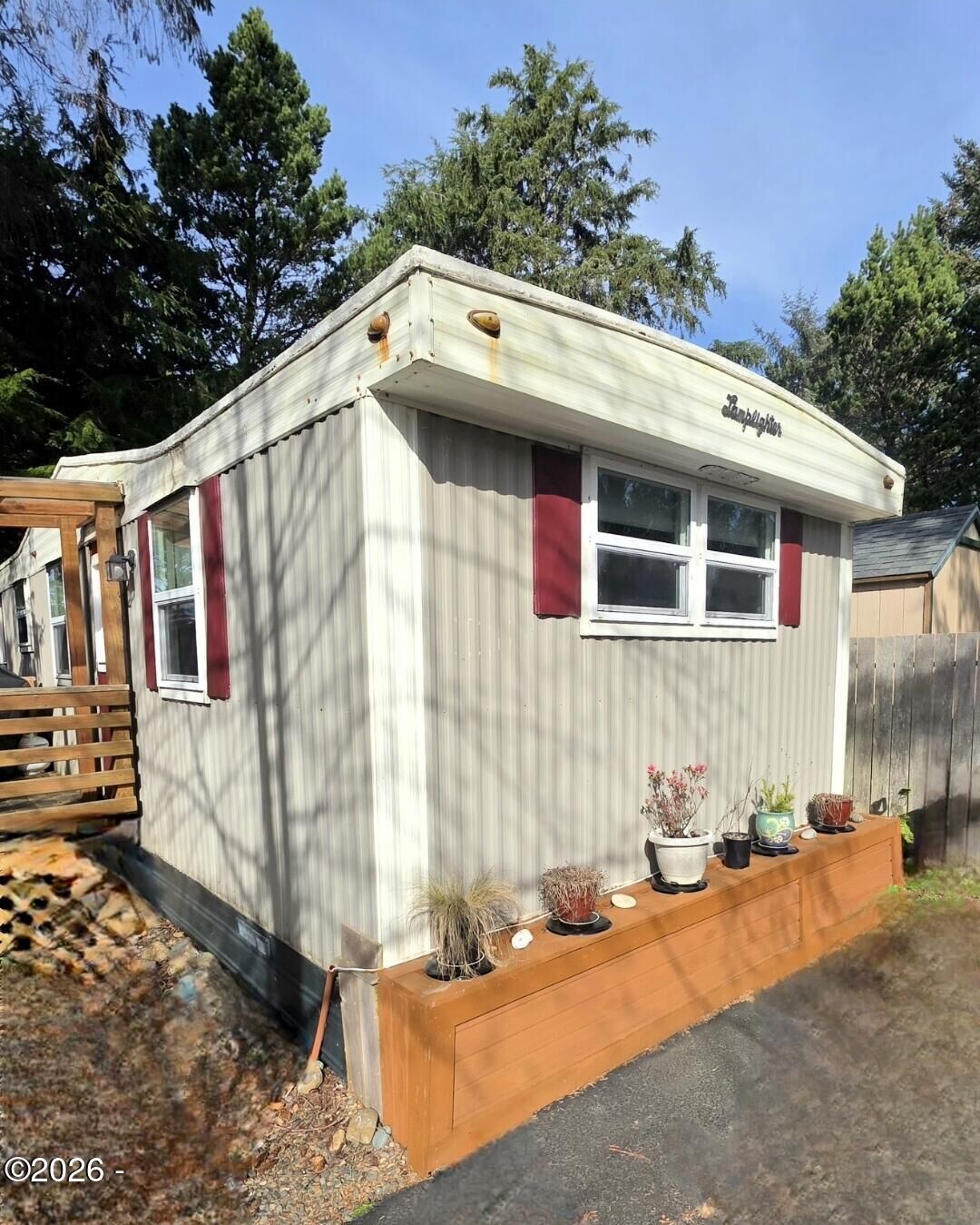 Property Photo: 4875 N Highway 101 84 OR 97341