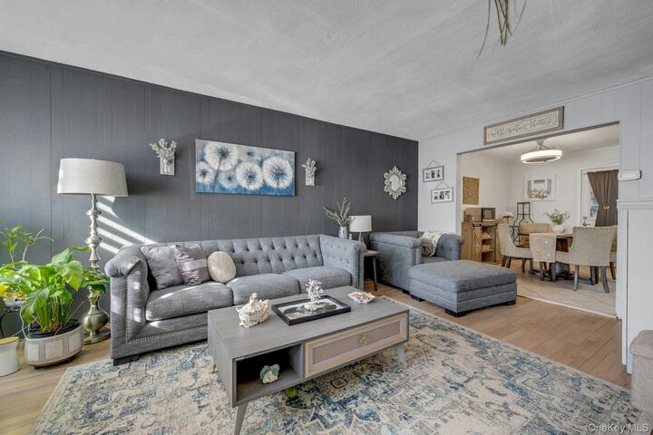 Property Photo:  156 Revere Avenue  NY 10465 