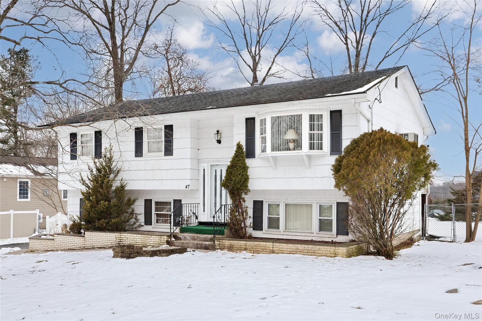 Property Photo:  47 Lakeland Avenue  NY 10920 