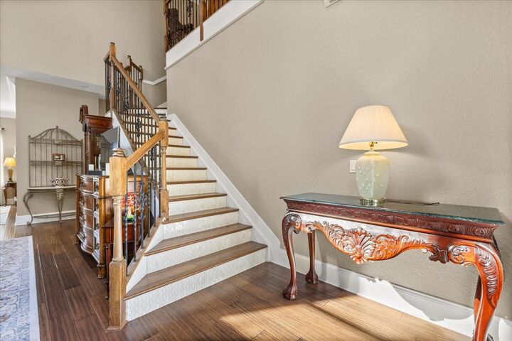 Property Photo:  2450 Dahlgren Way  FL 34787 