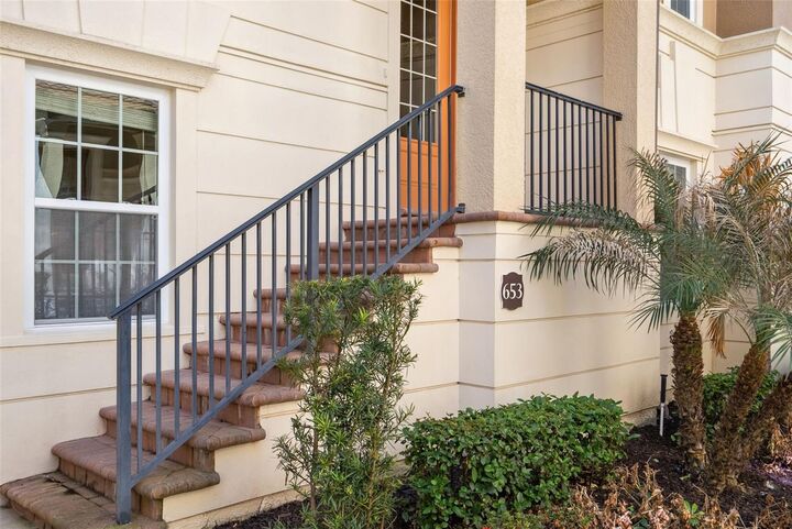 Property Photo: 653 Pavia Loop FL 32746