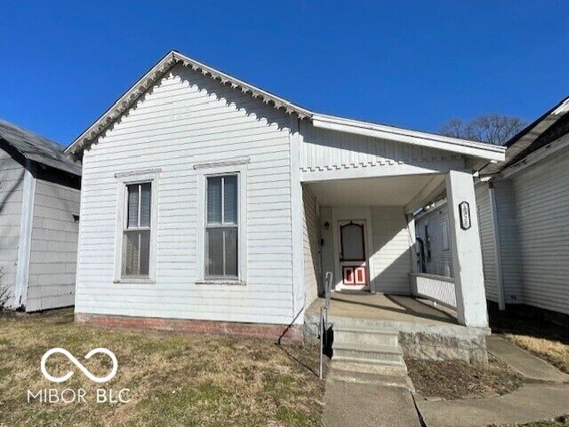 Property Photo: 1327 Sycamore Street IN 47201