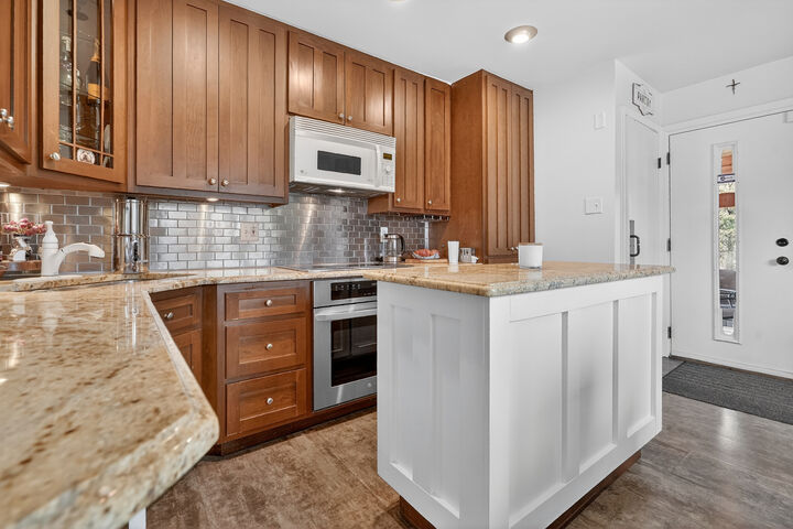 Property Photo:  8632 New England Avenue  IL 60459 