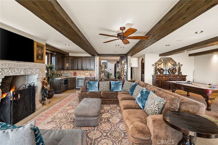 Property Photo:  2 60th Pl  CA 90803 