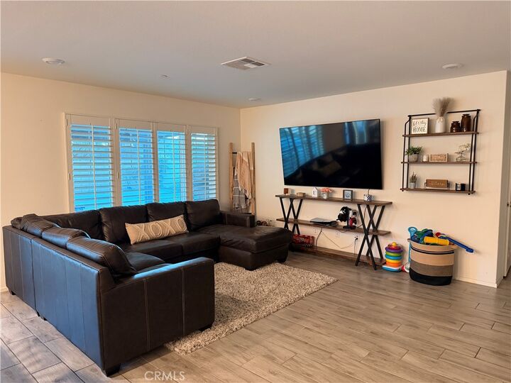 Property Photo:  28481 Pear Blossom  CA 92555 