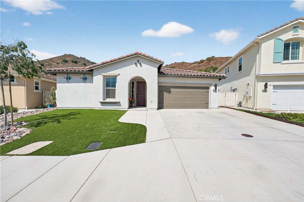 Property Photo: 3021 Jicarilla Drive CA 92028