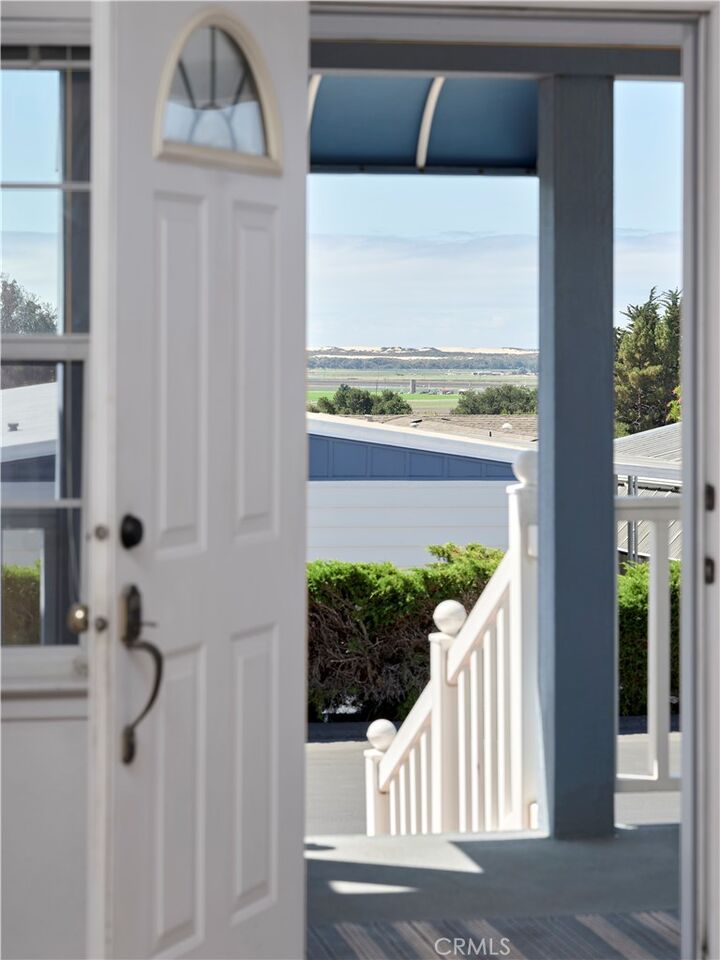 Property Photo:  820 Farnsworth  CA 93420 