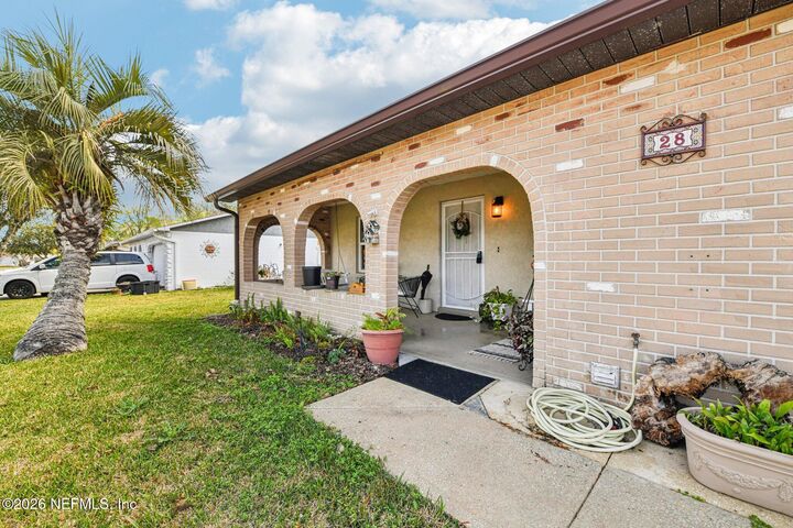 Property Photo:  28 Aaron Circle  FL 32174 
