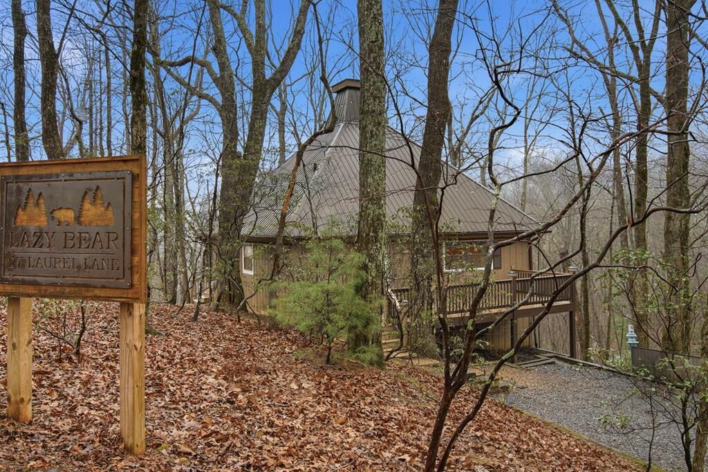 Property Photo:  27 Laurel Lane  GA 30536 