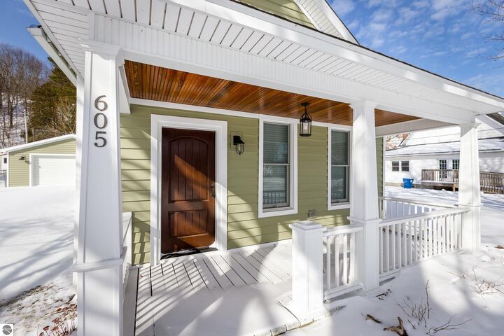 Property Photo:  605 Lincoln Avenue  MI 49628 