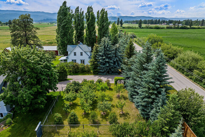 Property Photo: 1380 Lower Valley Road MT 59901
