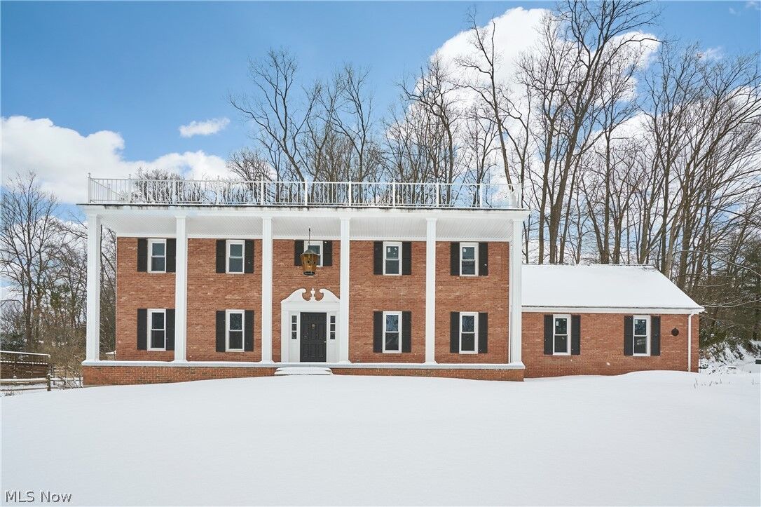 Property Photo: 8712 Bradford Lane OH 44141