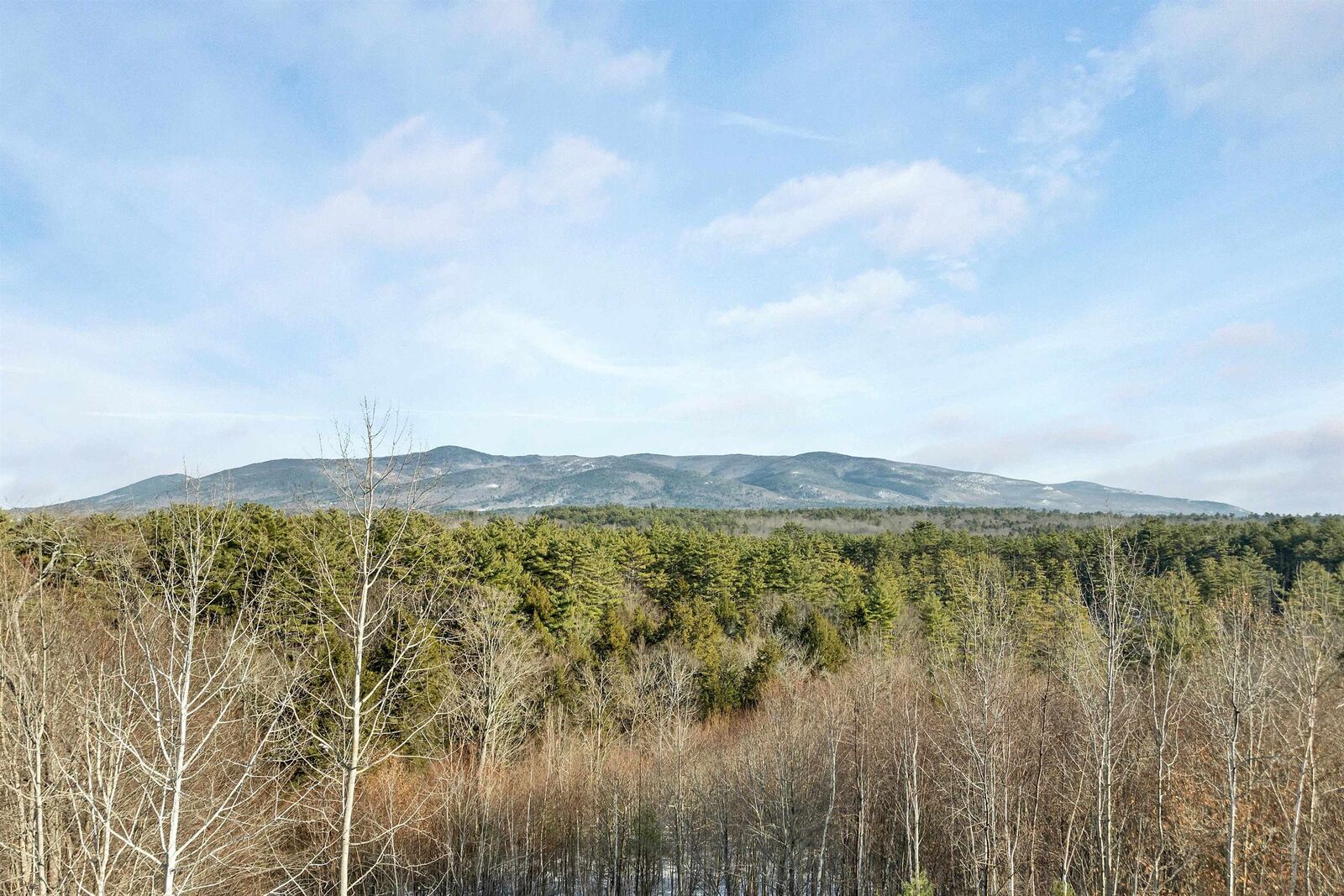 Property Photo:  19 Abenaki Lane  NH 03254 