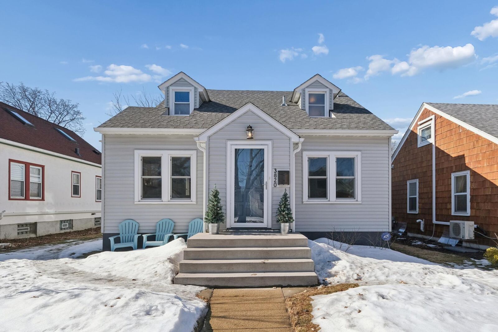 Property Photo:  3820 47th Avenue S  MN 55406 