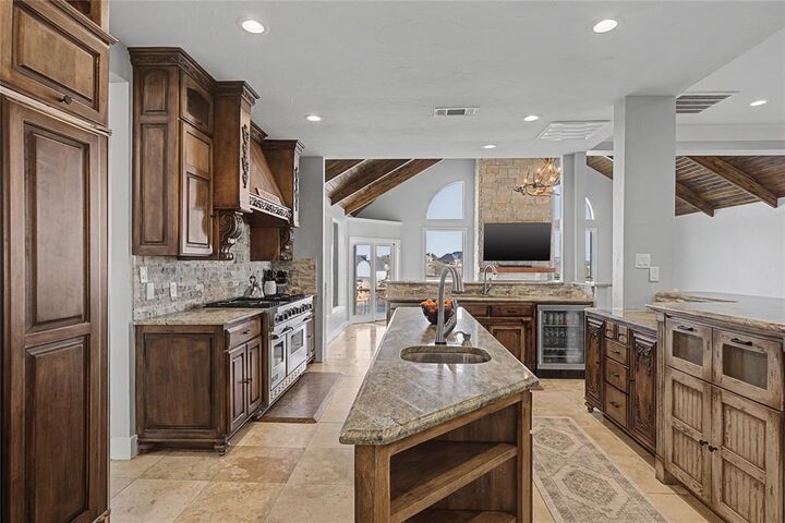 Property Photo: 113 Club House Drive TX 76087