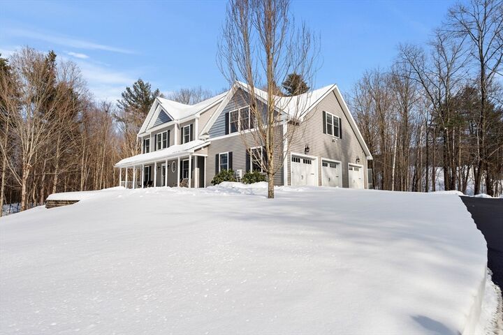 Property Photo:  5 Senter Farm Road  NH 03051 