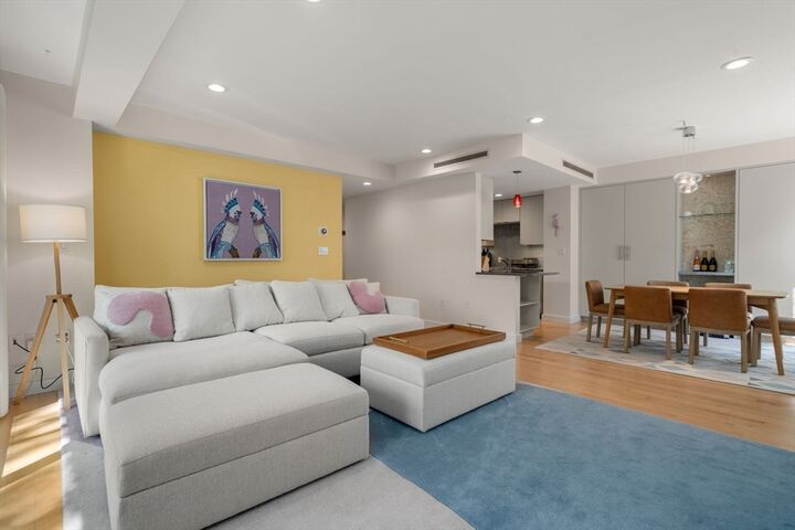 Property Photo: 130 Mount Auburn St 309 MA 02138