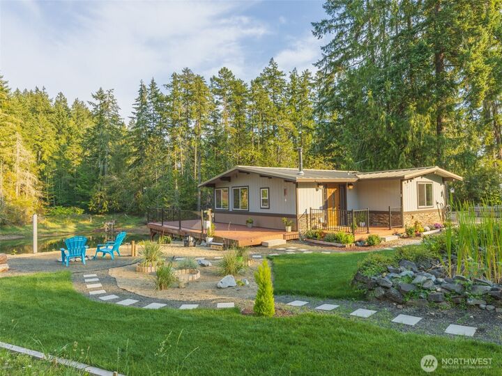 Property Photo:  5440 E Grapeview Loop Road  WA 98524 