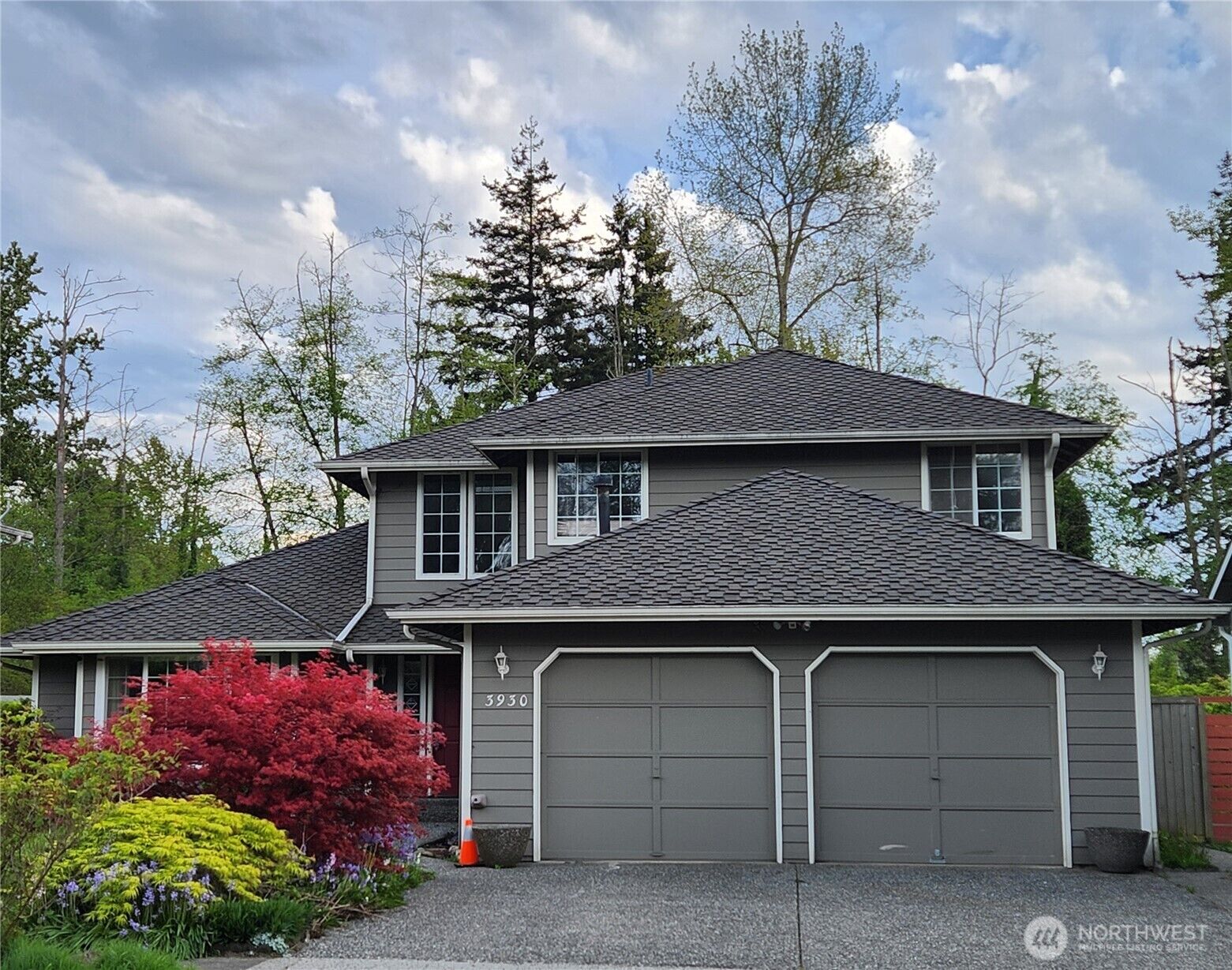 Property Photo: 3930 205th Place SW WA 98036