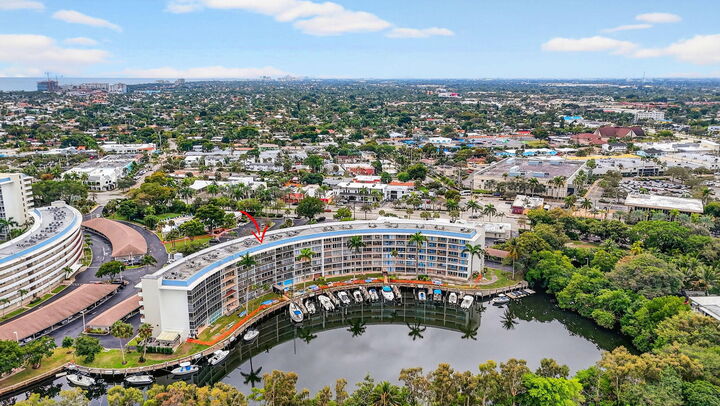 Property Photo:  1319 E Hillsboro Boulevard 208  FL 33441 