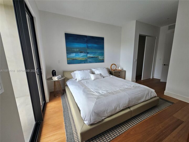 Property Photo:  2925 SW 36th Ave  FL 33133 