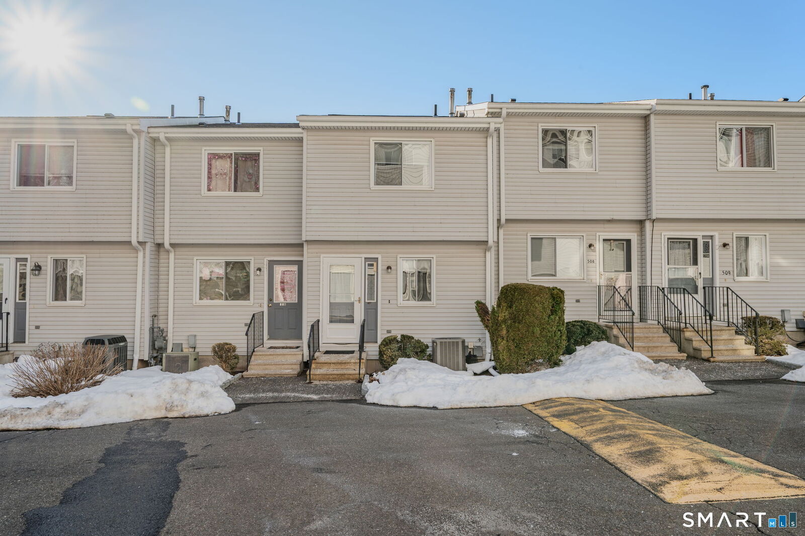 Property Photo:  273 Derby Avenue 507  CT 06418 