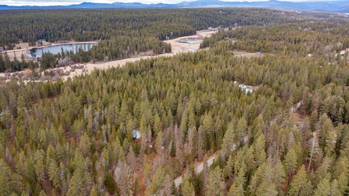 Property Photo:  35311 N Findley Rd  WA 99006 