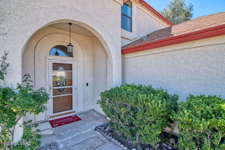 Property Photo:  2781 W Calle Cuero De Vaca  AZ 85745 