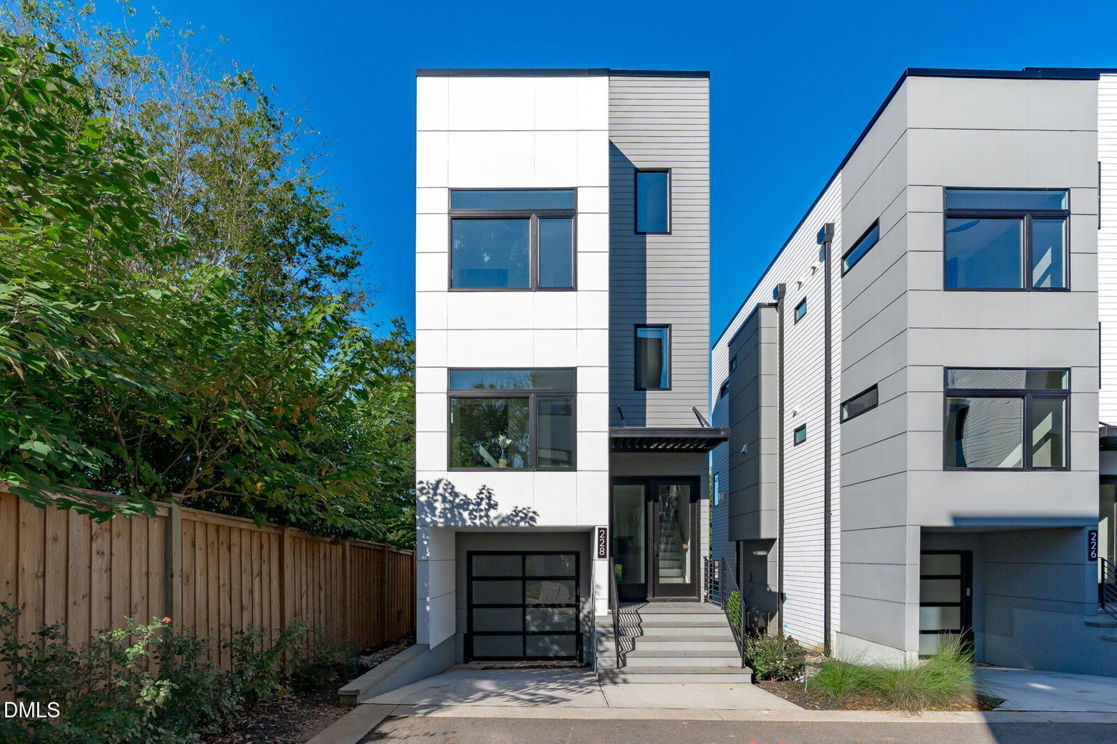 Property Photo:  228 Woodsborough Place  NC 27601 