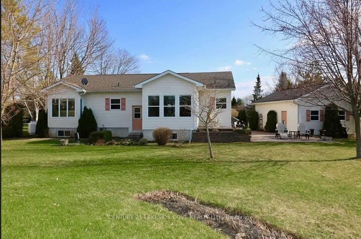 Property Photo: 2811 Stephen Drive ON L0K 1B0