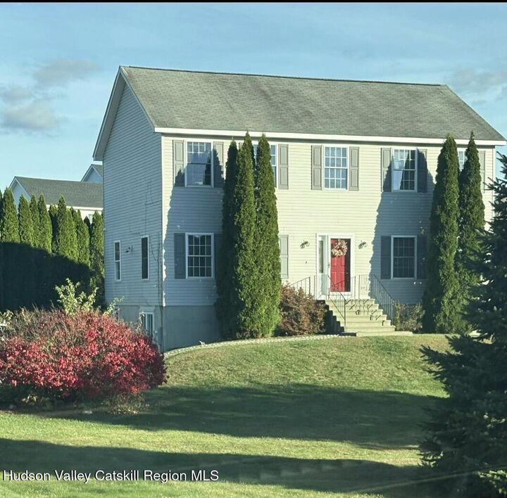 Property Photo:  31 Mahikan Drive  NY 12534 