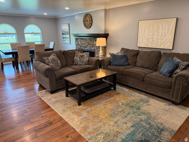 Property Photo:  362 E 9150 S  UT 84070 