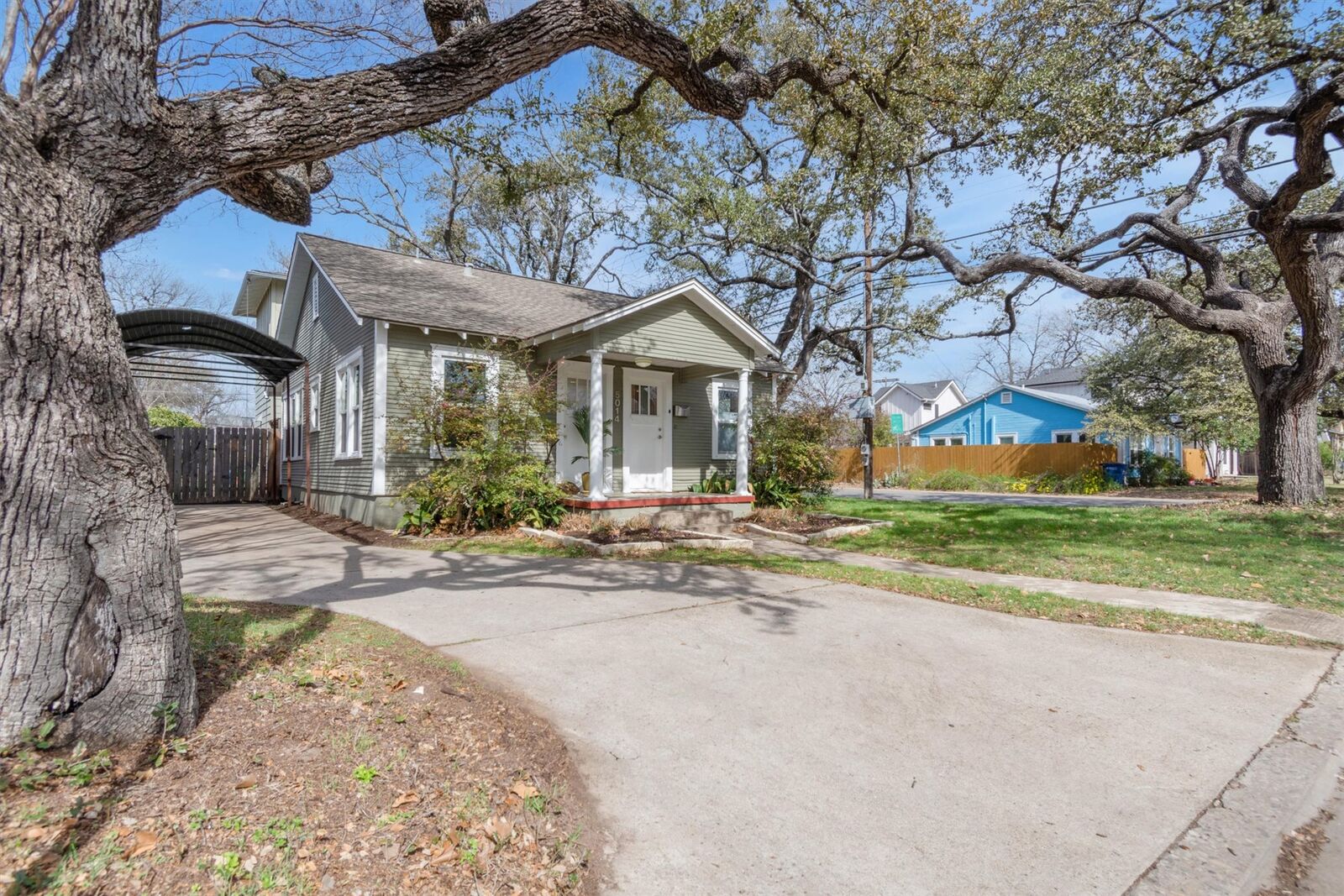 Property Photo: 5014 Martin Avenue TX 78751