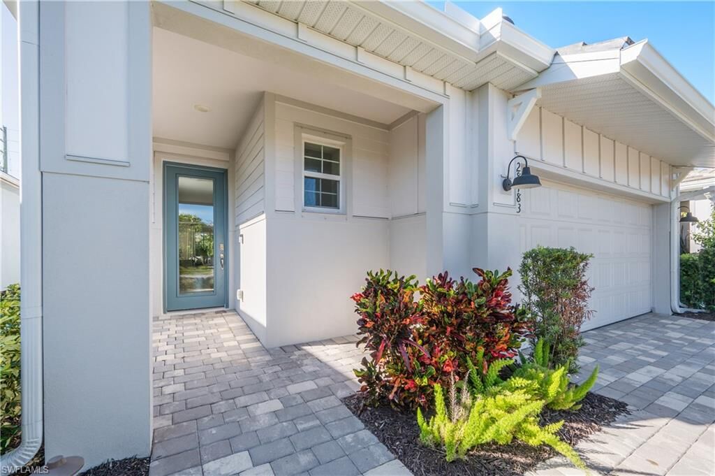 Property Photo:  28483 Captiva Shell Loop  FL 34135 