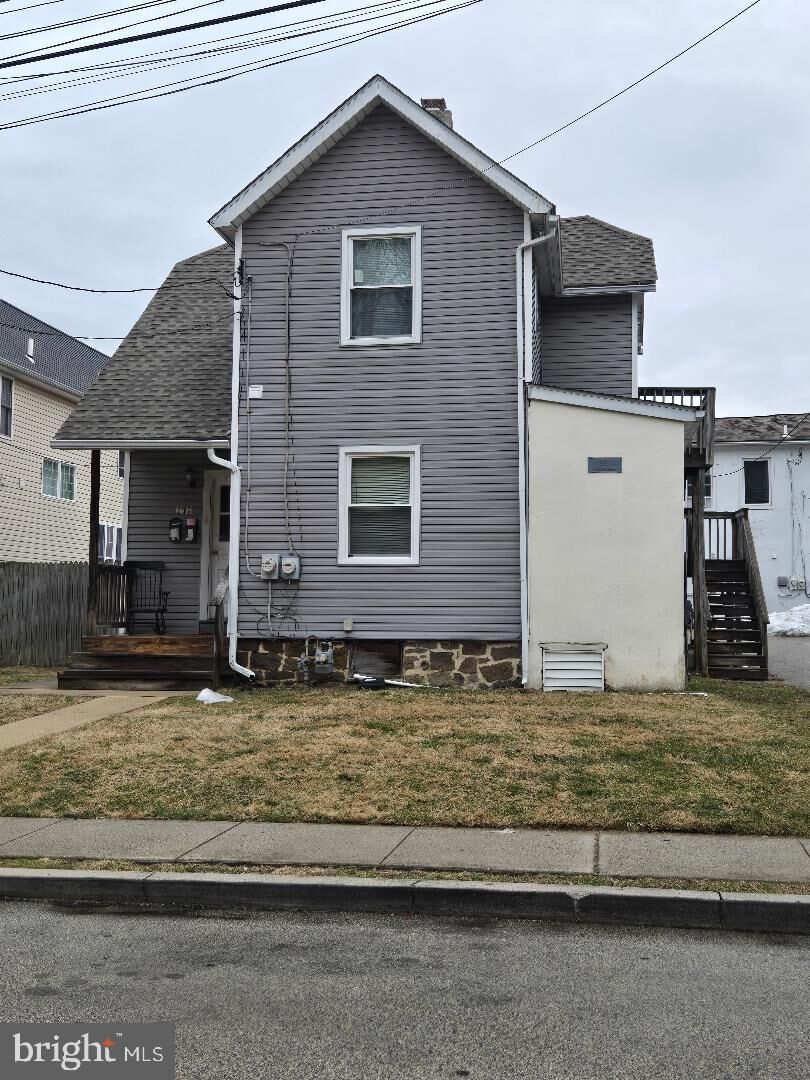 Property Photo: 207 S Locust Street PA 19002